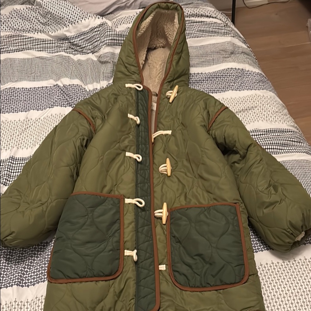Doen Green and Brown Puffer Jacket with Hood